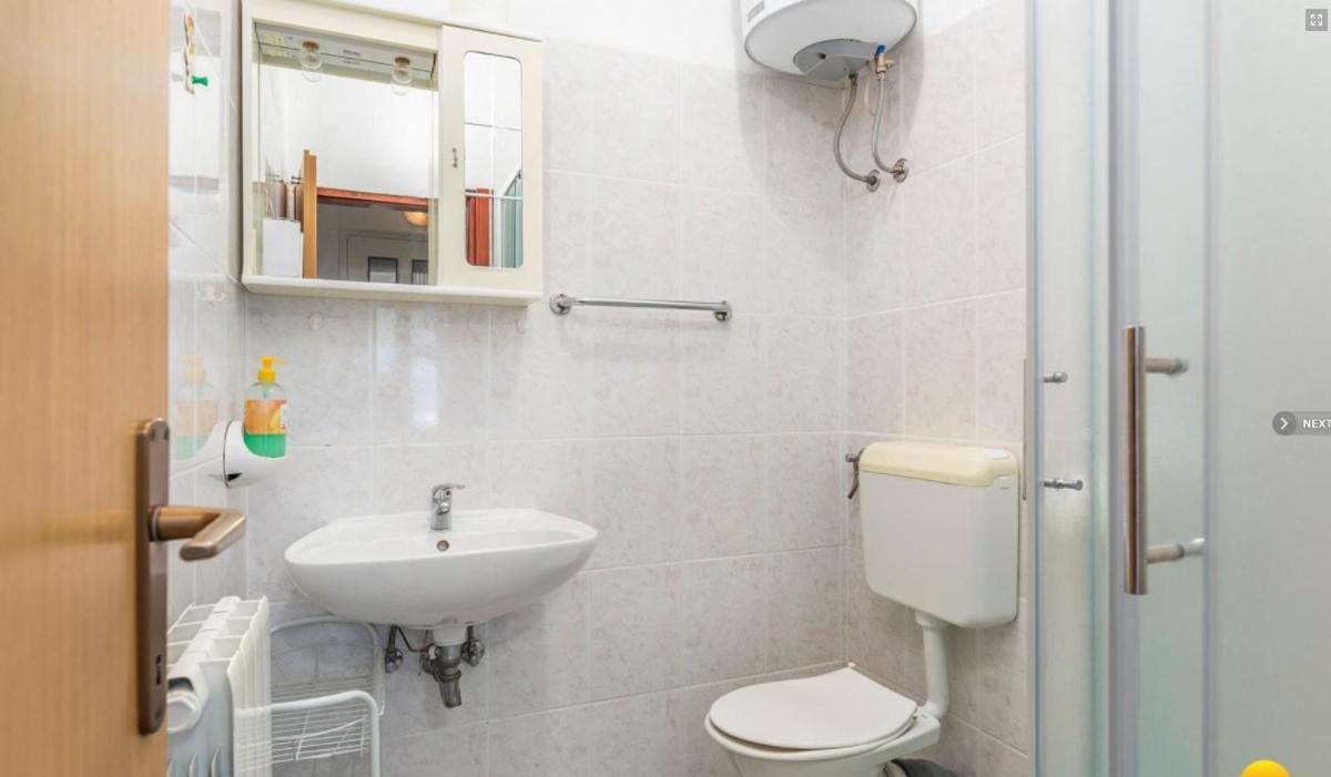 Apartment House Lucija
